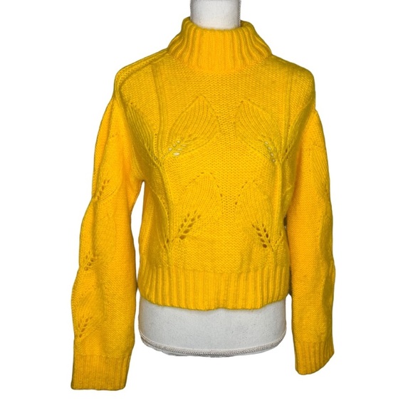 Urban Outfitters Sweaters - Urban Outfitters Mock Neck Sweater